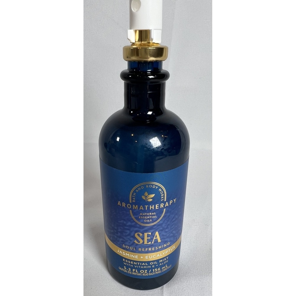 Bath & Body Works Aromatherapy Essential Oil Mist 5.3oz Sea Jasmine & Eucalyptus